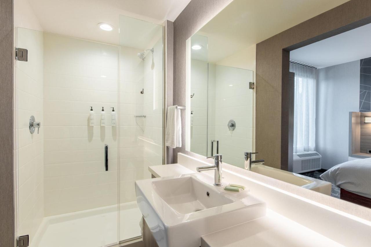 Springhill Suites By Marriott צ'סטר מראה חיצוני תמונה